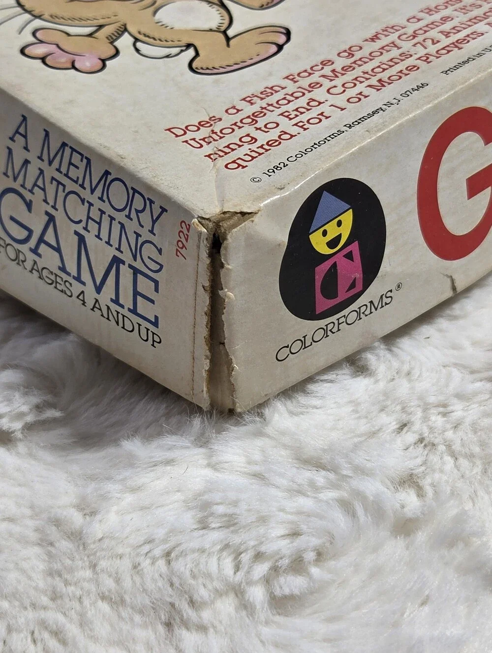 Colorforms - Vintage Guess Zoo? Memory Matching Card Game - 1982